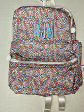 Load image into Gallery viewer, Backpack with water bottle holder