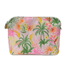 Load image into Gallery viewer, Traveler